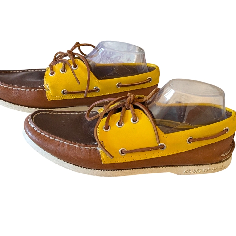 😲🔥SPERRYS  - Brown, and Yellow Leather Boat Shoes- Mens 9.5, Women 11